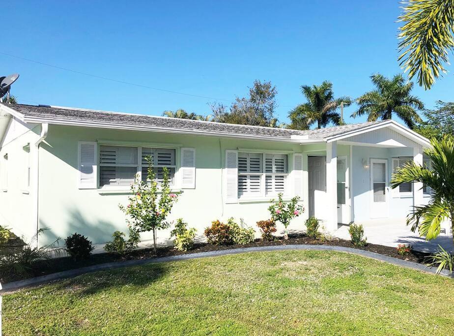 Modern Apartment - 2 Of 4 Punta Gorda Exterior foto