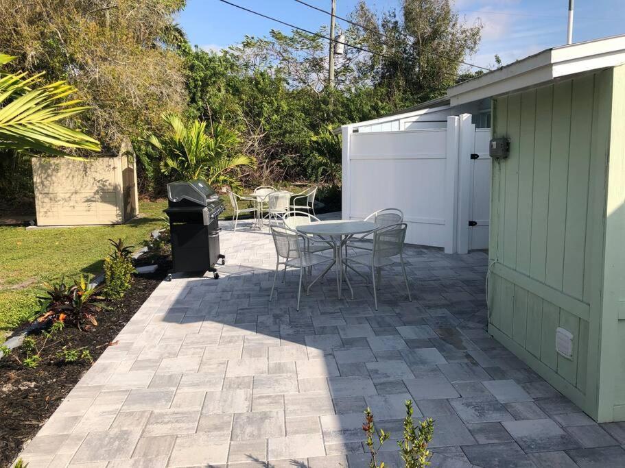 Modern Apartment - 2 Of 4 Punta Gorda Exterior foto
